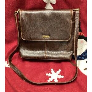 Relic Crossbody Brown Leather Purse Fold Over Snap Front Closure